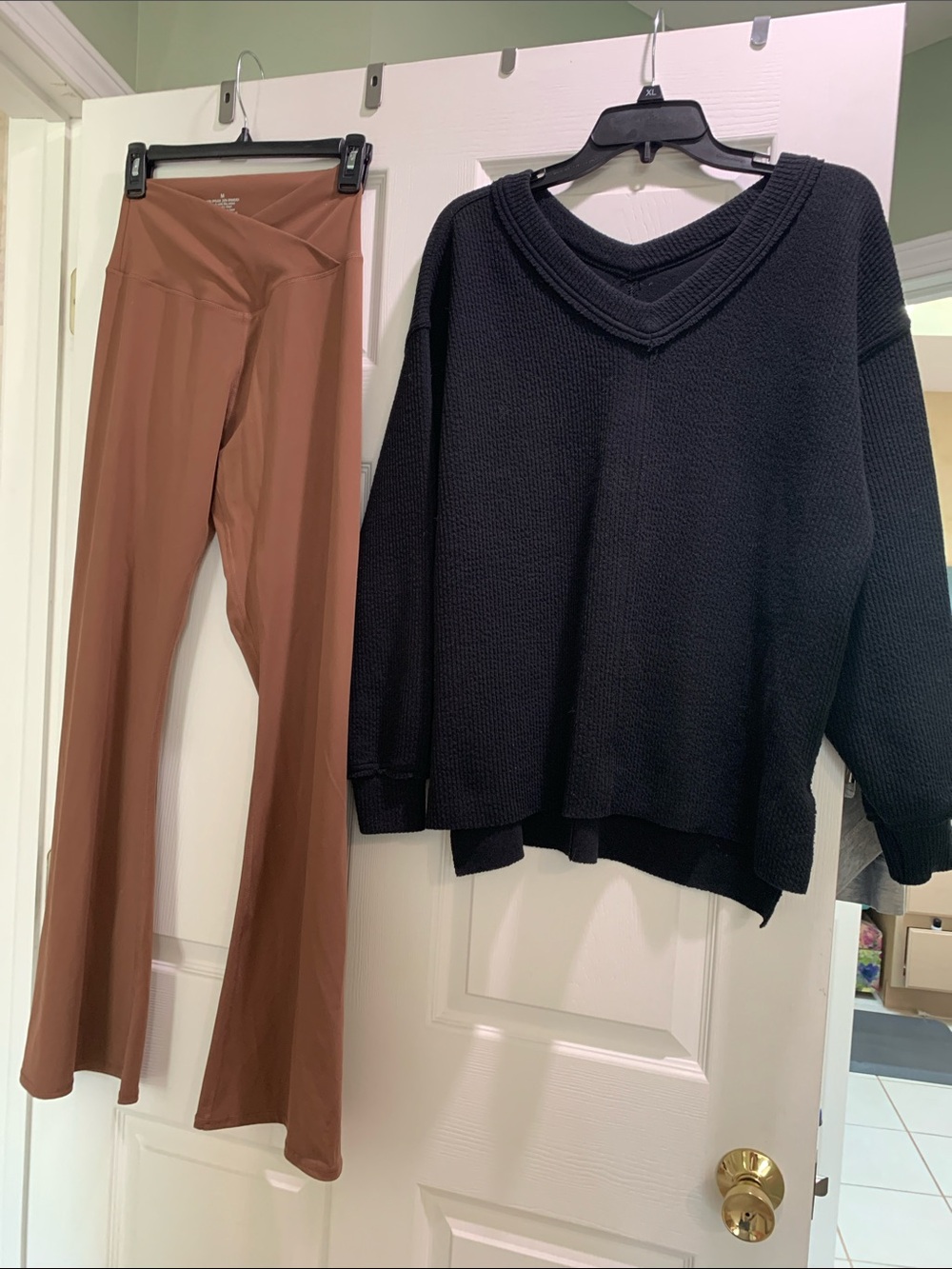 Aerie Black Ribbed V‑Neck Sweater & spandex yoga pants.